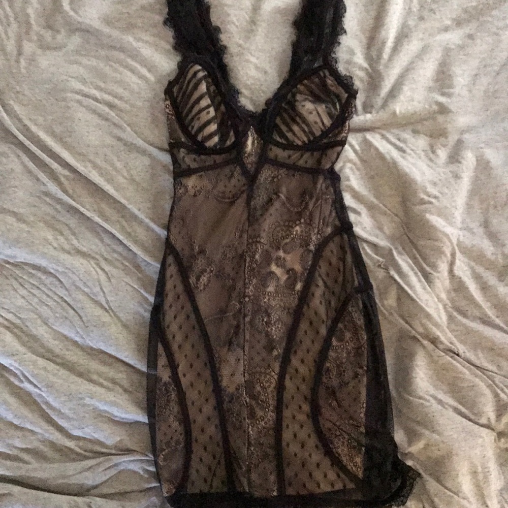 Bebe x small black lace dress